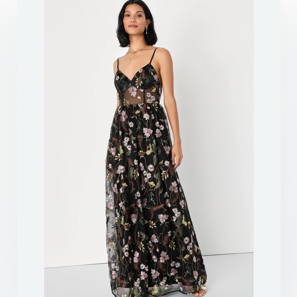 Lulus Embroidered Tulle Radiant Fantasy Large Maxi Dress New with Tags Floral